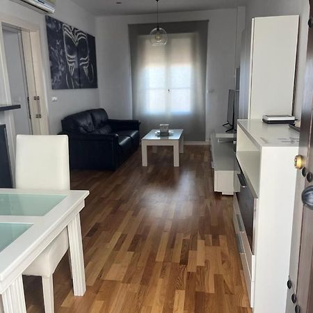 Atico Con Terraza- Solarium Apartment Ecija Luaran gambar